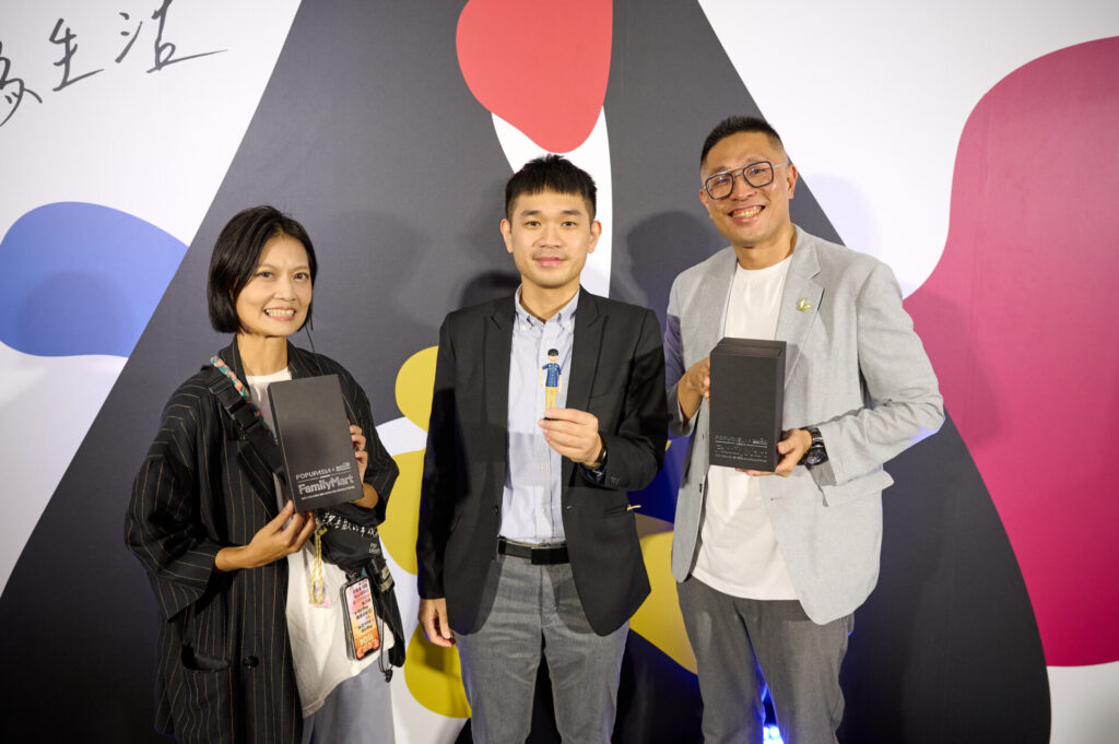 251113-POPUPASIAD1-0184