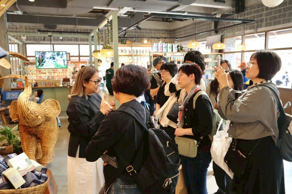 597905044_10164634795500312_7524536474623500224_n