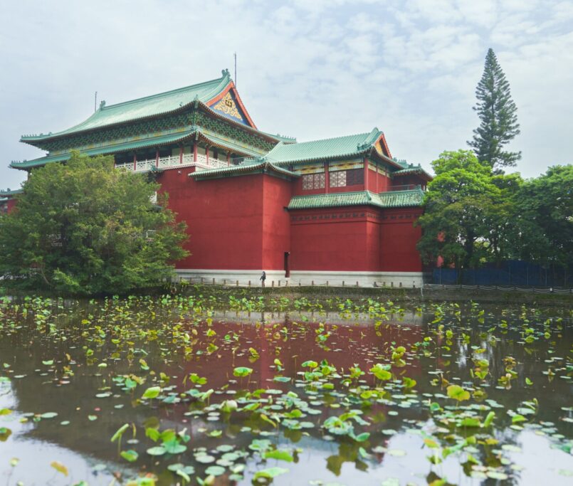 國立歷史博物館緊鄰台北植物園 (1)