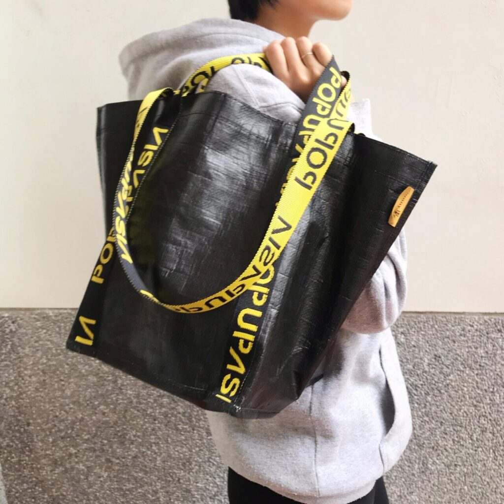 圖說：每年必買經典黑黃包票
